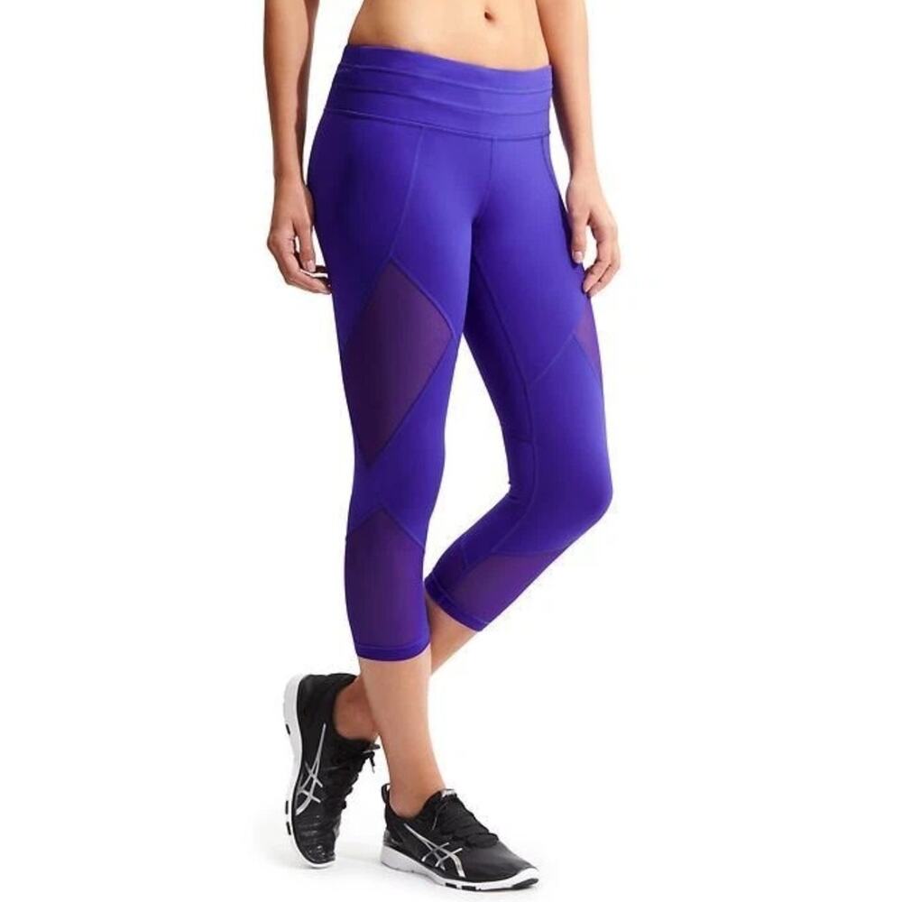 Athleta Mesh Sonar Capri, Violet Womens SIZE XXS